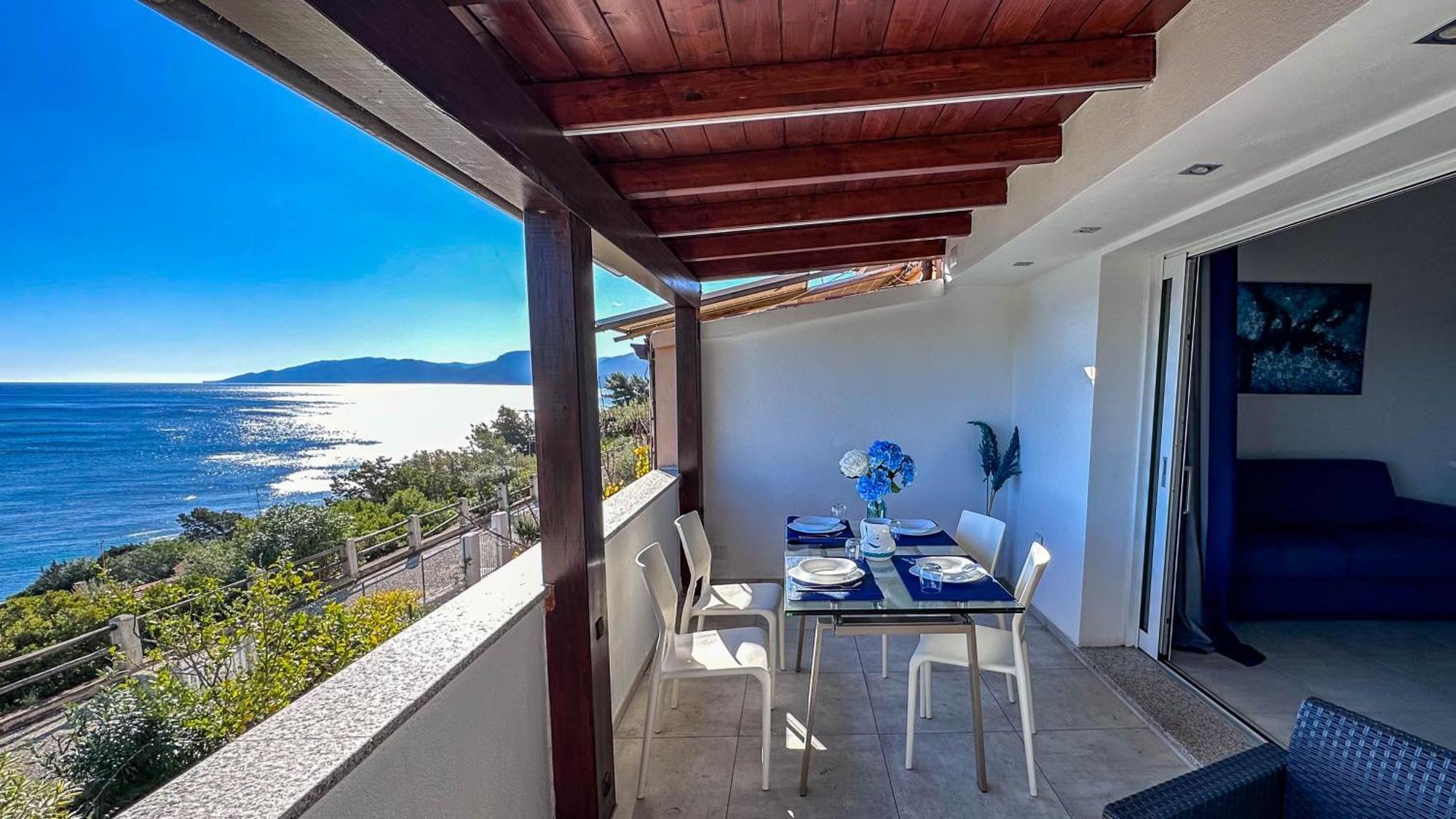 Mama House Con Vista Mare Apartment Cala Gonone Luaran gambar