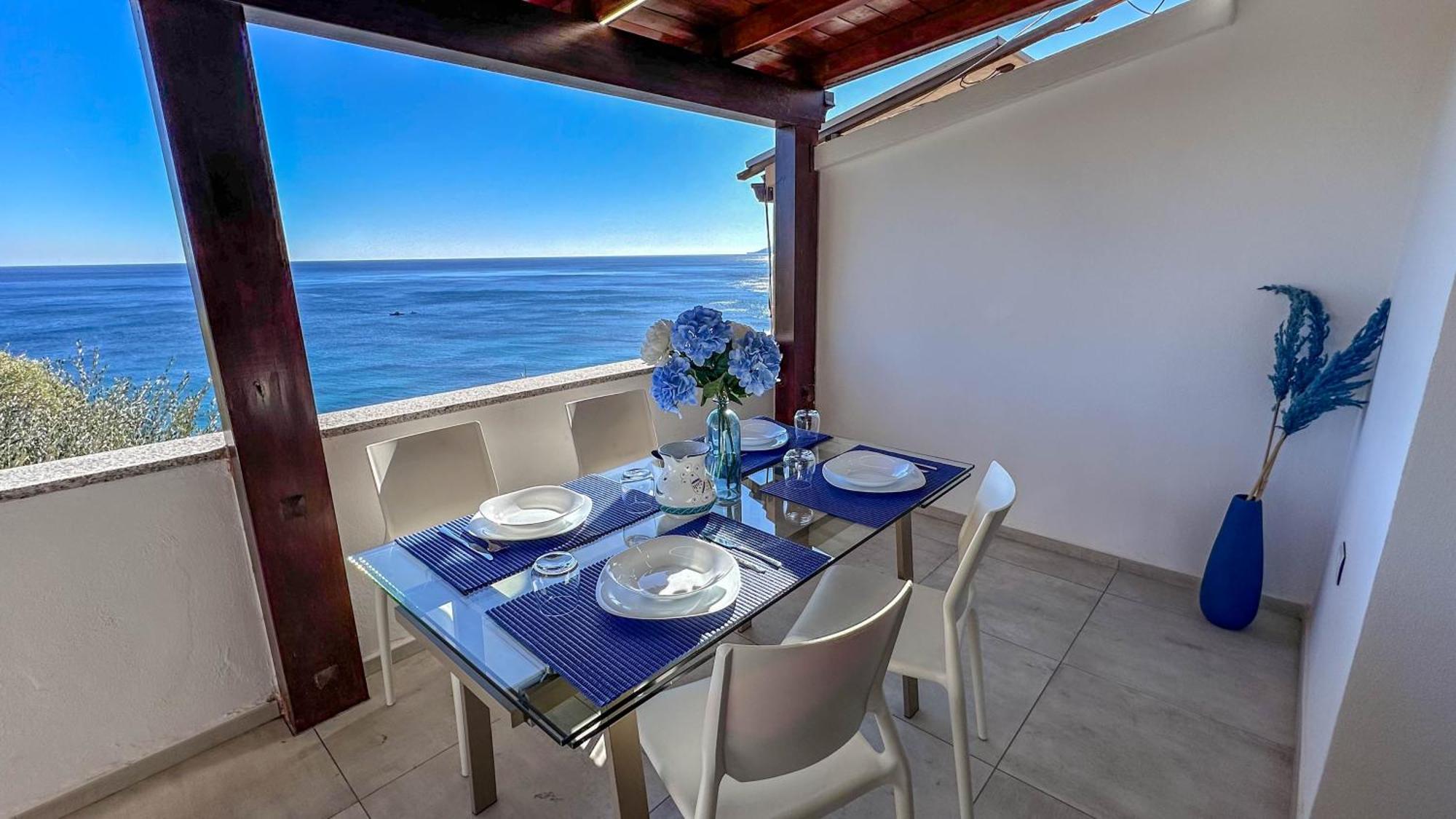 Mama House Con Vista Mare Apartment Cala Gonone Luaran gambar